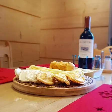 Bialy Puch Chalet