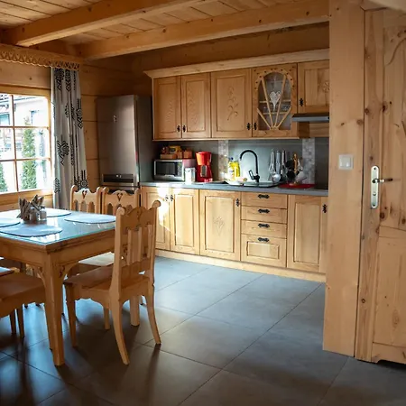 Bialy Puch Chalet *