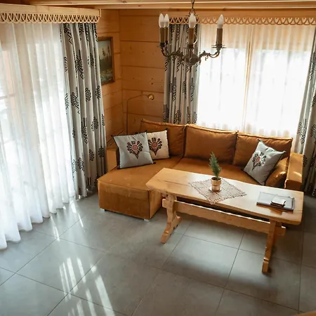 Chalet Bialy Puch *