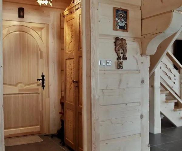 Bialy Puch Chalet